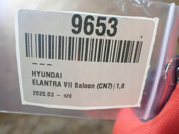 Hyundai Elantra VII konepellituki OEM BTU1635 image 4