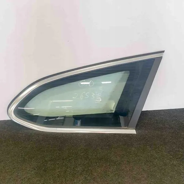 Vitre arrière gauche d'occasion OEM 43R001564 pour Volvo V60 image 2