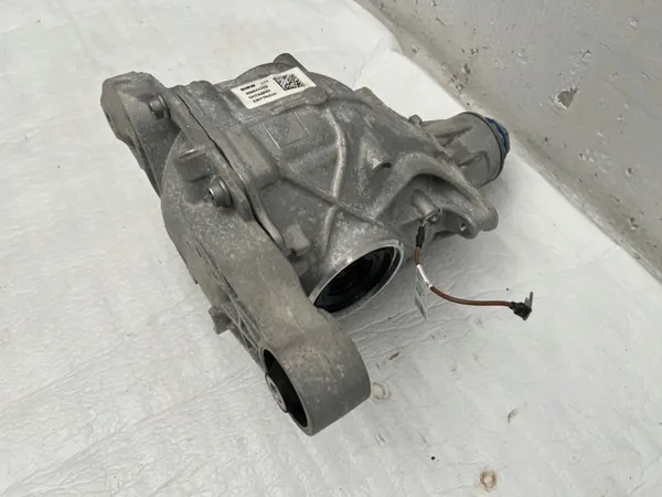 BMW X5 G05 LCI Diferencial Traseiro 8686222 MINIPARTS2020 image 3