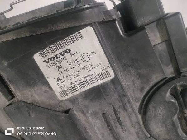 Oikea etuvalaisin Volvo S40 V50 OEM 0301237202 image 8