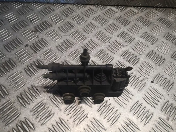 Land Rover Luchtveringmodule OEM RYH000055 image 2