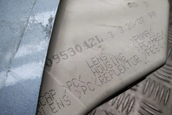 Seta dianteira direita VW PASSAT B6 3C0807718C image 4