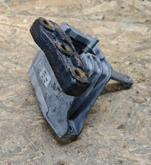 Supporto motore Hyundai I30 Ioniq Kona Kia Ceed image 2