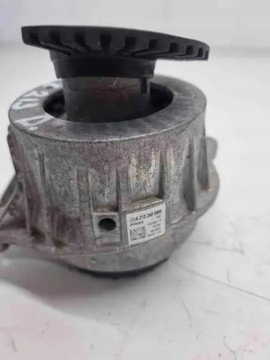 Pastilhas de travão dianteiras OEM 2132400600 Mercedes-Benz E image 3