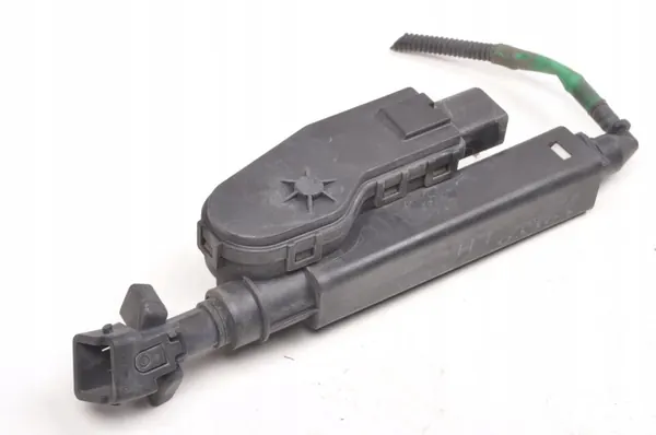 Pompe lave-phare OEM 30655066 LEWA pour Volvo image 3