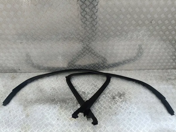 Marco Junta Cristal Puerta Delantera OEM 7384929 7384930 image 2