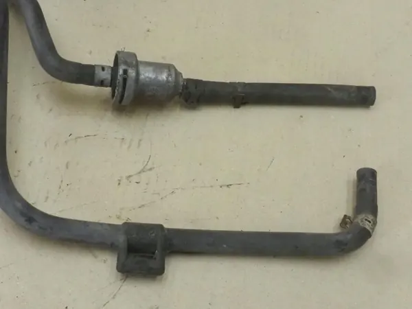 Mercedes W203 Getriebeölleitung OEM 2035050188 image 3