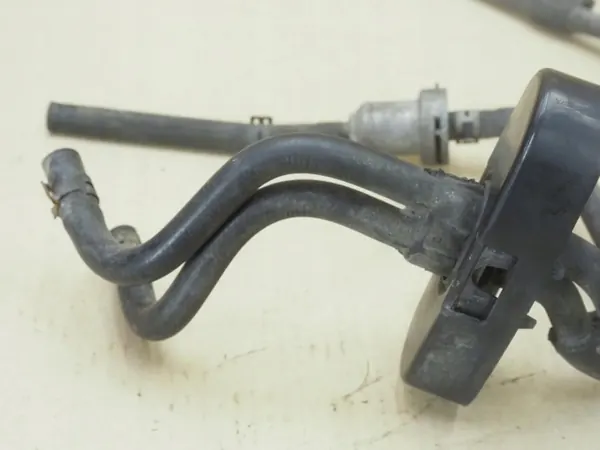 Mercedes W203 Getriebeölleitung OEM 2035050188 image 8