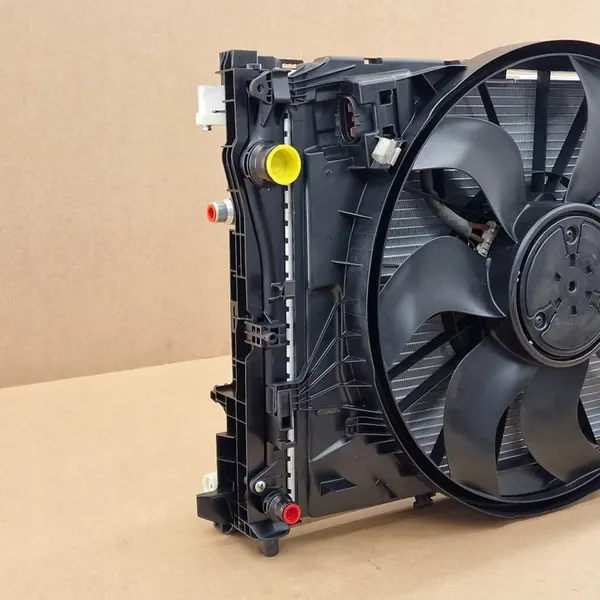 Compleet Koelventilator Mercedes W205 Lift 2019- image 3