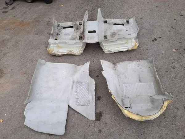 Carpete interior MERCEDES-BENZ E CABRIO A207 A20768006417K69 image 3