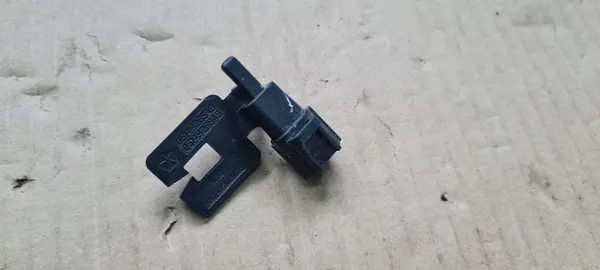 Sensor temperatura exterior OEM 05149265AB para Chrysler image 2
