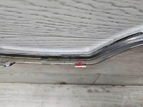 Moldura de para-choque dianteiro Skoda Rapid (NH) 5JA853607 image 8