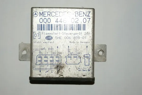 Mercedes Glühkerzensteuergerät OEM 0004460207 24V image 2