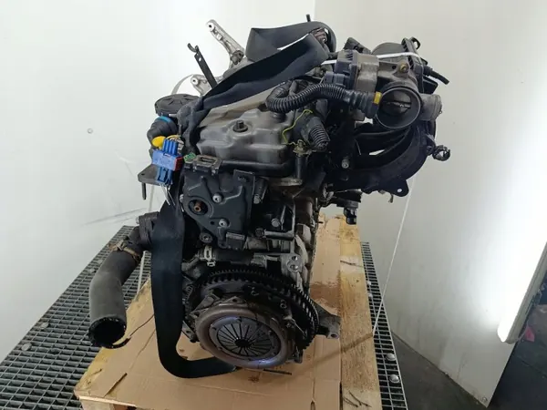 Gebrauchter Motor KFV 10FSU8 1.4L 8V für Citroen C2 image 4