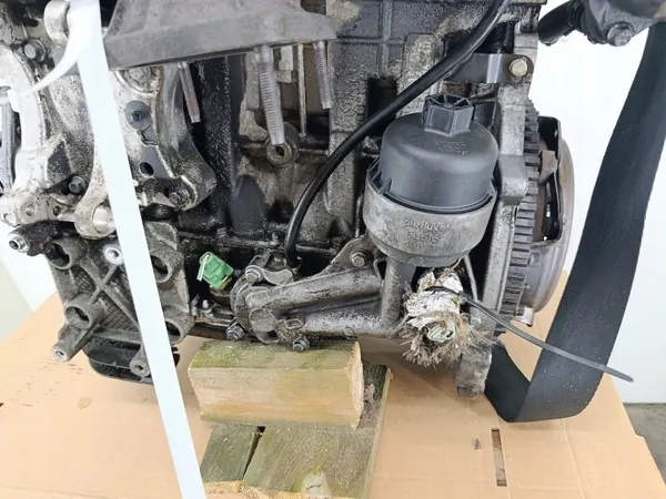 Gebrauchter Motor KFV 10FSU8 1.4L 8V für Citroen C2 image 9