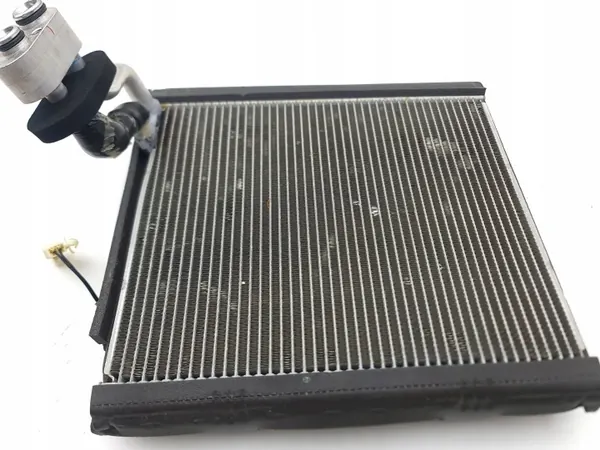 Núcleo de calefacción A/C Kia Optima 2016 OEM AMD194719 image 4