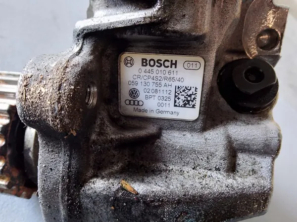 Bomba de inyección OEM 059130755AB para Audi Q7 3.0 TDI image 5