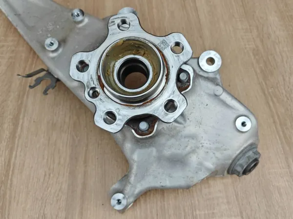 OEM 6884385 Moyeu Roue Avant Gauche BMW 530i G30 image 3
