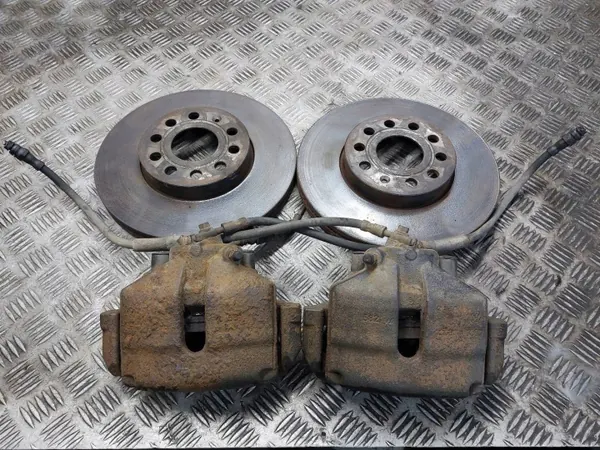 Bromsskivor + Belägg + Bromsok Fram OEM VW Touran image 2