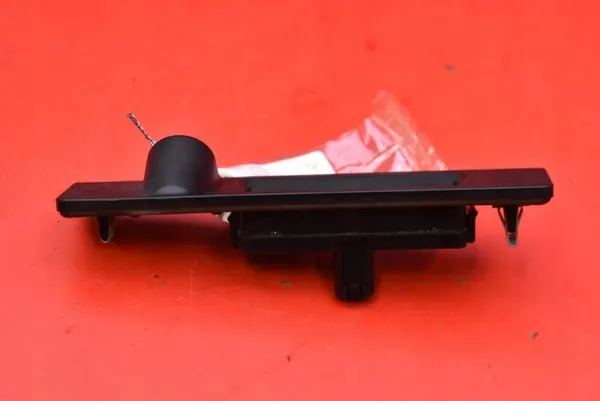 Poignée bouton coffre Tesla Model Y 20- OEM mamAUTO-1047479- image 6