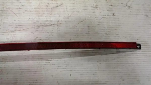 VW Touareg III Takapuskuriheijastin 760945103 image 4