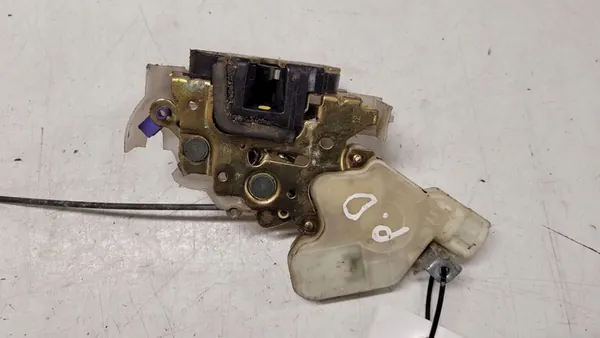 Höger framdörrslås NISSAN X-TRAIL (T30) 80552AA200 image 3