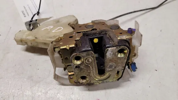 Höger framdörrslås NISSAN X-TRAIL (T30) 80552AA200 image 6