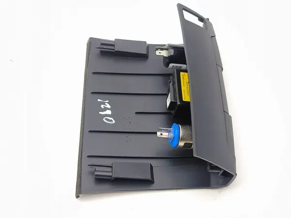 Porta USB Kia Niro 2021 OEM 84632-Q4910 image 3