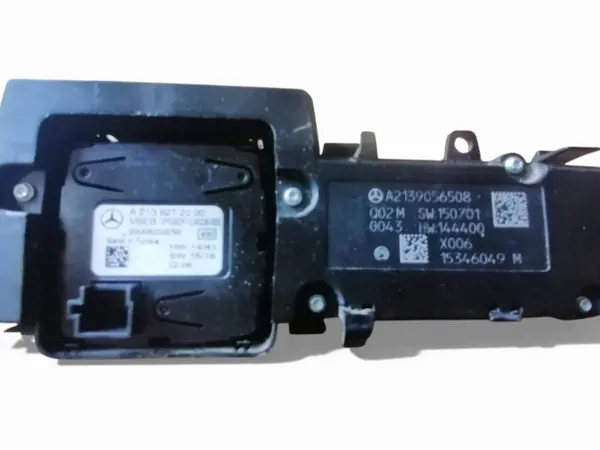 Mercedes-Benz E W213 2019 Klokset OEM A2139056508 image 3