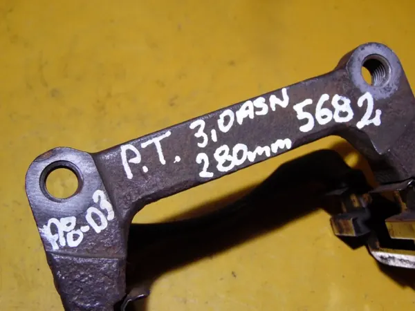 OEM 5682 Remklauw Rechts Achter A8 D3 image 7