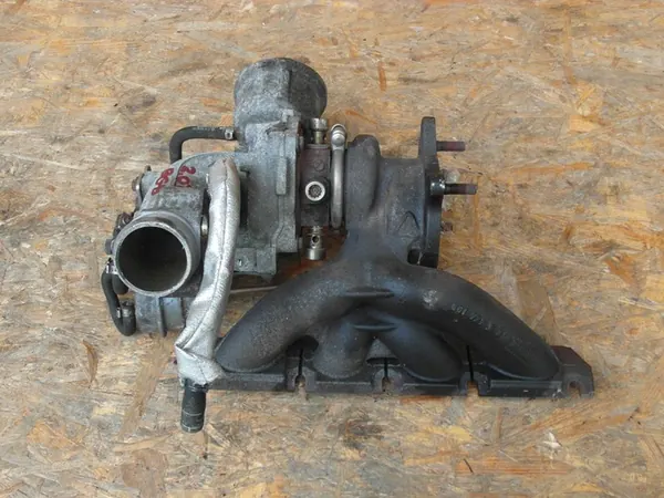 Turbo Audi A4 B7 2.0 TFSI 06D145701B image 3