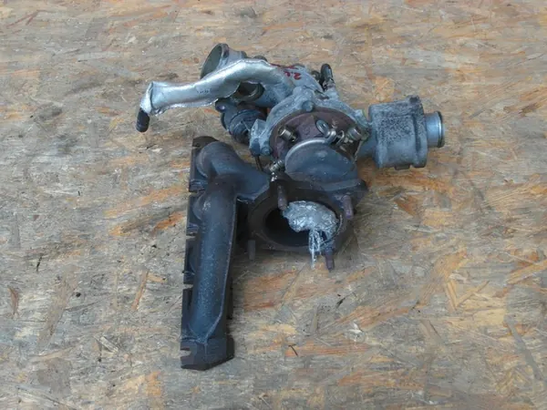 Turbo Audi A4 B7 2.0 TFSI 06D145701B image 4