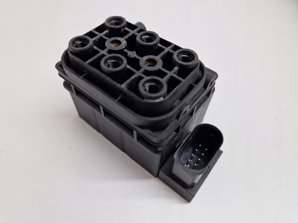 Airmatic ventildistributör VW Phaeton 3D0616013C image 5