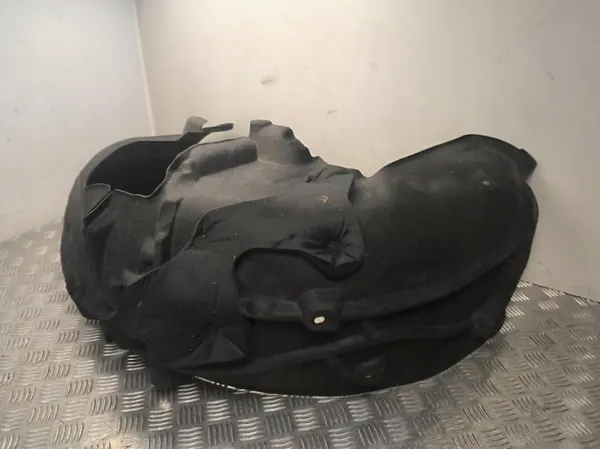 Passage de roue arrière droit Audi Q5 OEM 8MA810172A image 2