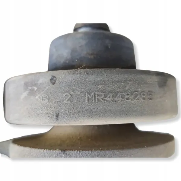 MR448285 Achterveer rubber voor Mitsubishi Pajero Pinin image 3