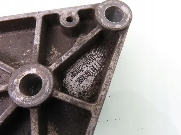 Support de boîte OEM 13174501 pour Opel Zafira B 1.6 image 3