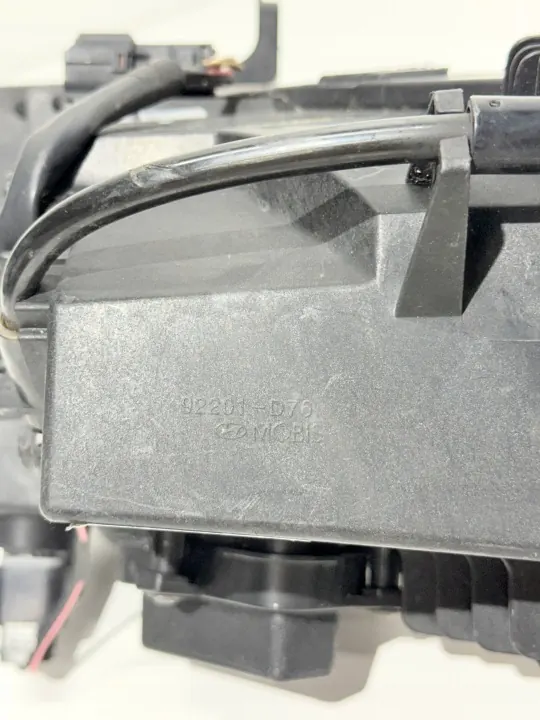Linker Halogeen Koplamp OEM 92201-D76 voor Hyundai Tucson image 8