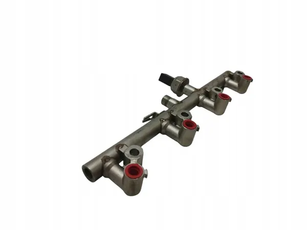 Mercedes C-Klasse W204 W212 W207 1.8 CGI Brandstofrail image 4