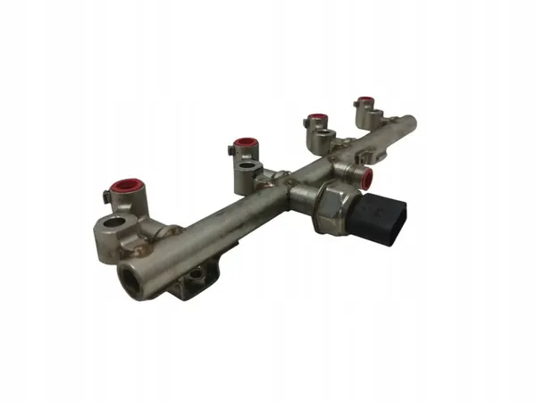 Mercedes C-Klasse W204 W212 W207 1.8 CGI Brandstofrail image 7