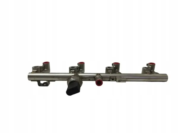 Mercedes C-Klasse W204 W212 W207 1.8 CGI Brandstofrail image 8