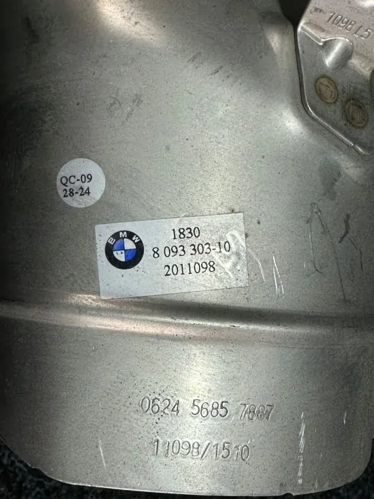 BMW M-Paketti pakopää vasen OEM 8093303 image 4