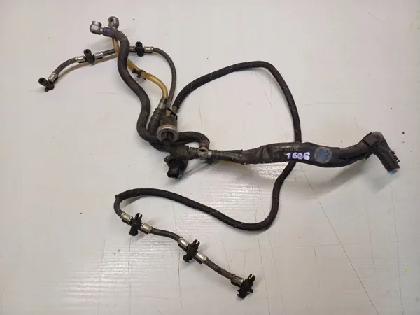 Polttoainesuodatinputket OEM 05913030AF Audi A6 C6 image 2