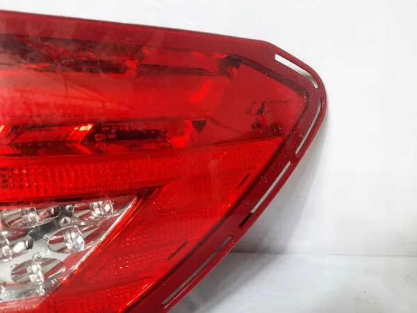 Mercedes C W204 Links Rechts Achter LED Lamp USA image 3