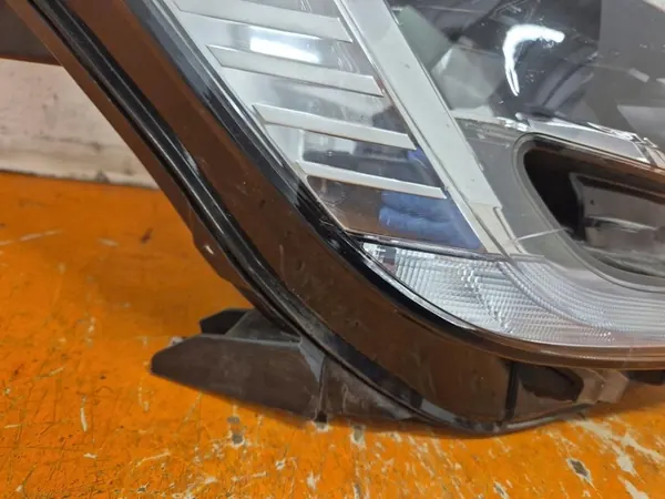 RENAULT CAPTUR II 19- Oikea Ajovalaisin 260104095R image 3