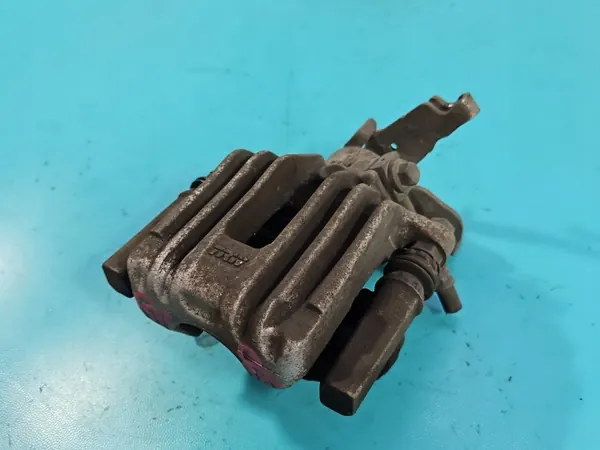 Pinza trasera derecha OEM IMPRK1544884 para Skoda Kamiq image 2