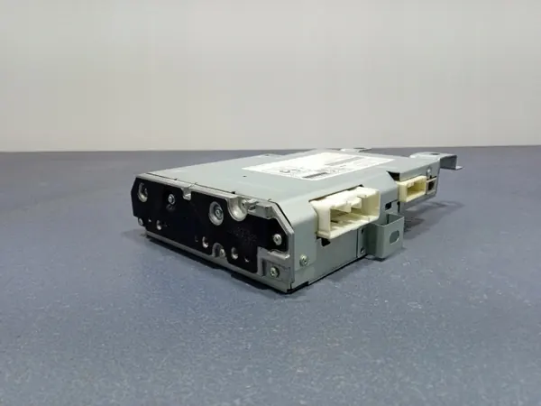 Mazda Radio-Verstärkermodul OEM BHS366DRX image 5