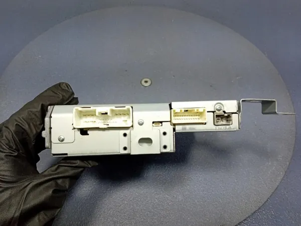 Mazda Radio-Verstärkermodul OEM BHS366DRX image 7