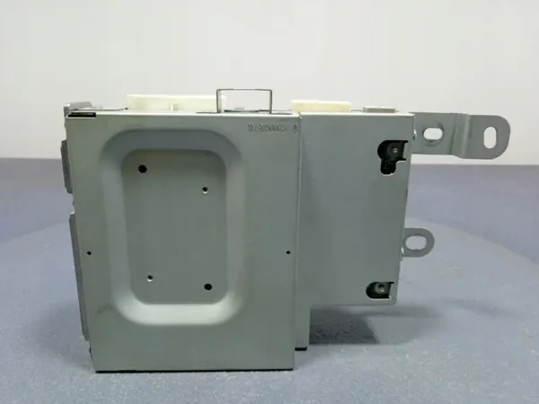 Mazda Radio-Verstärkermodul OEM BHS366DRX image 9