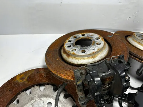 Audi RS3 A3 8V Bromsok & Skivor Set OEM VWX7047 image 3