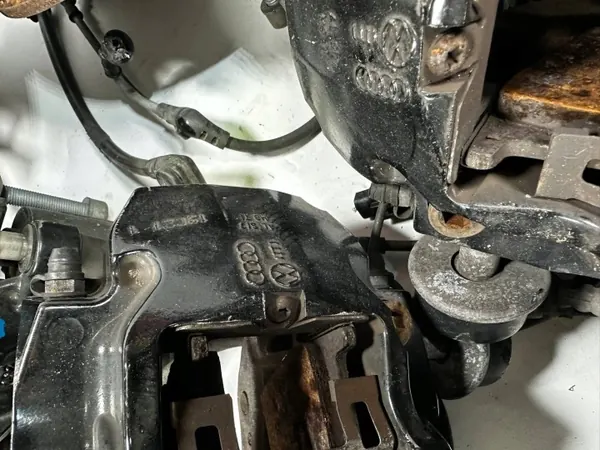 Audi RS3 A3 8V Bromsok & Skivor Set OEM VWX7047 image 7